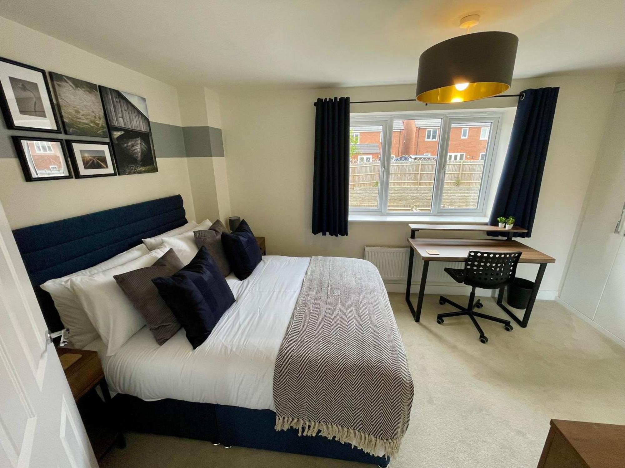3-Bedroom Luxury Stay With Free Parking Market Harborough Exteriör bild